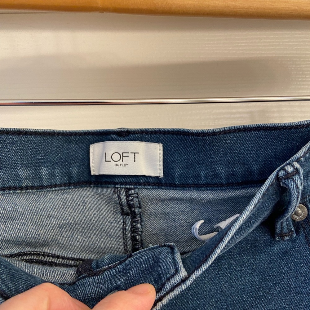 Loft High Rise Skinny Capris - Picture 3 of 4